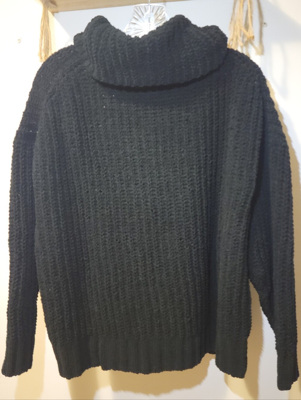 Hollister Black Chenille Cowl Neck Sweater Women’s M